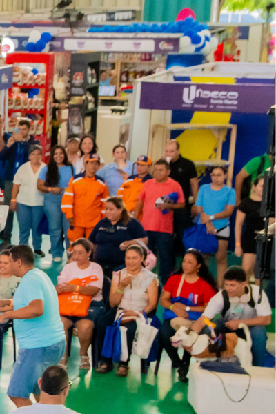 Asistentes de Expocomercia